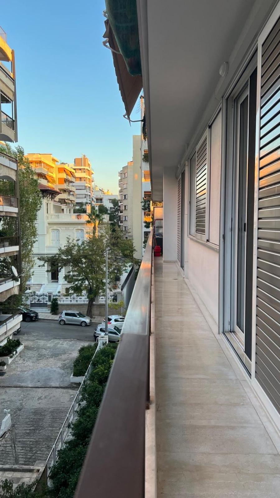 Stylish In Paleo Faliro 300m From The Apartment